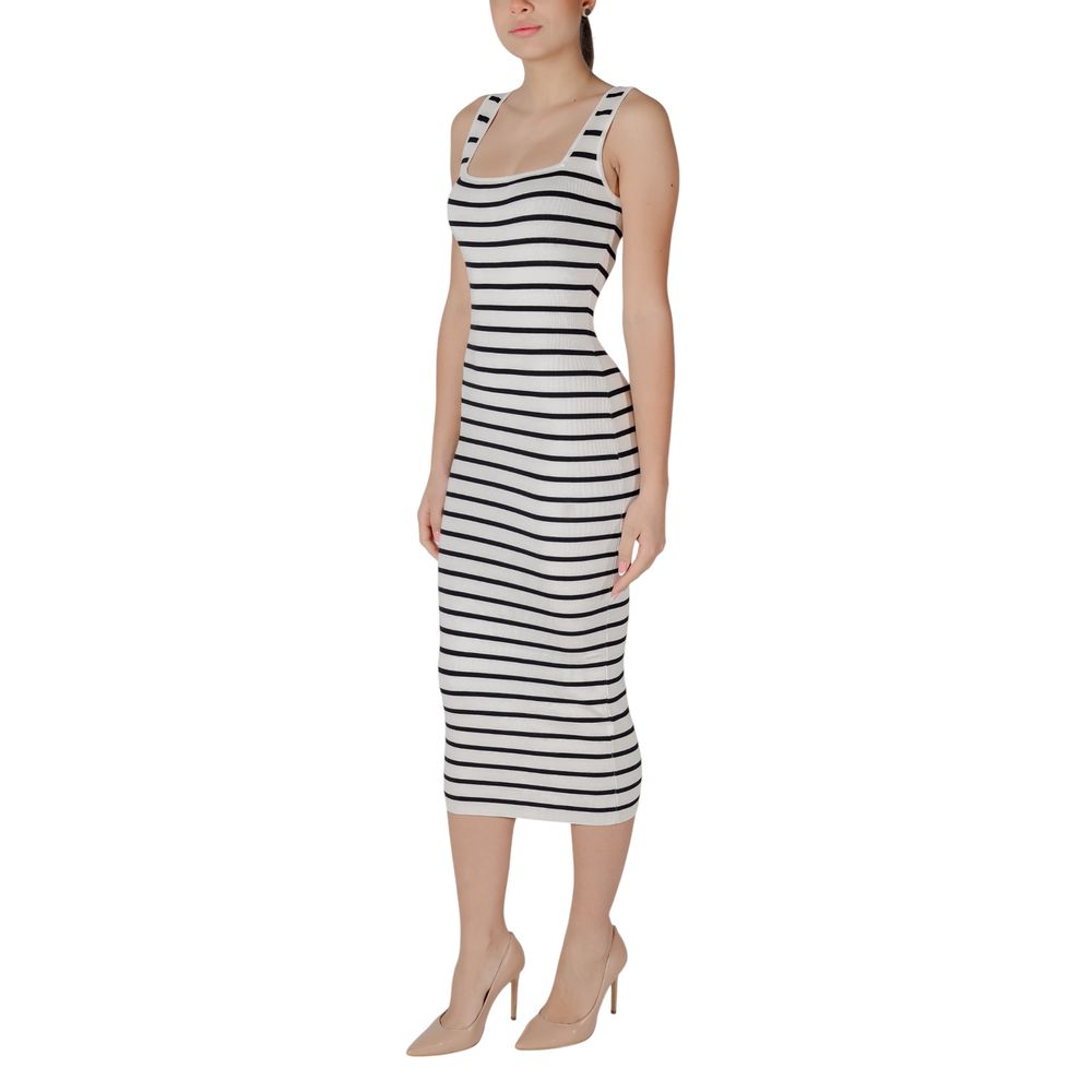 Morgan De Toi Beigefarbenes Viskose-Maxikleid