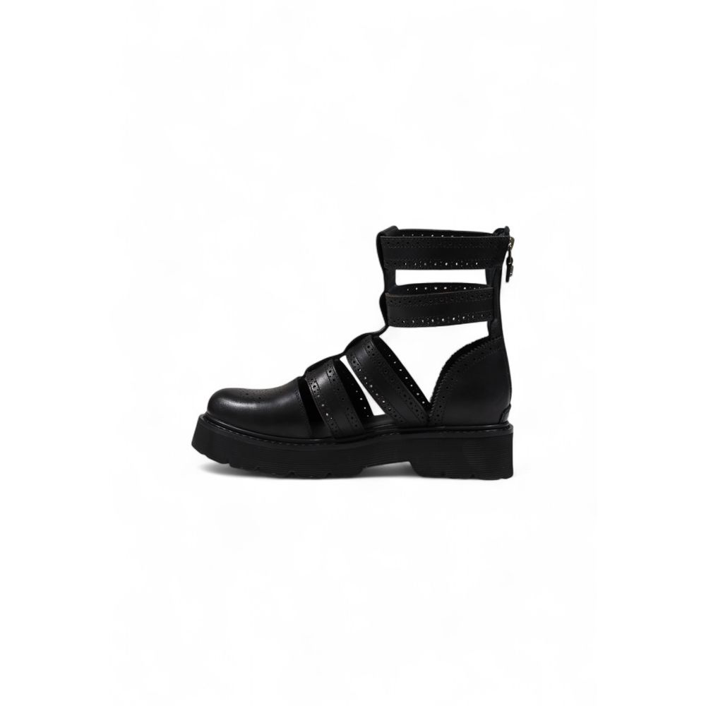 Cult Schwarze Leder-Sandale