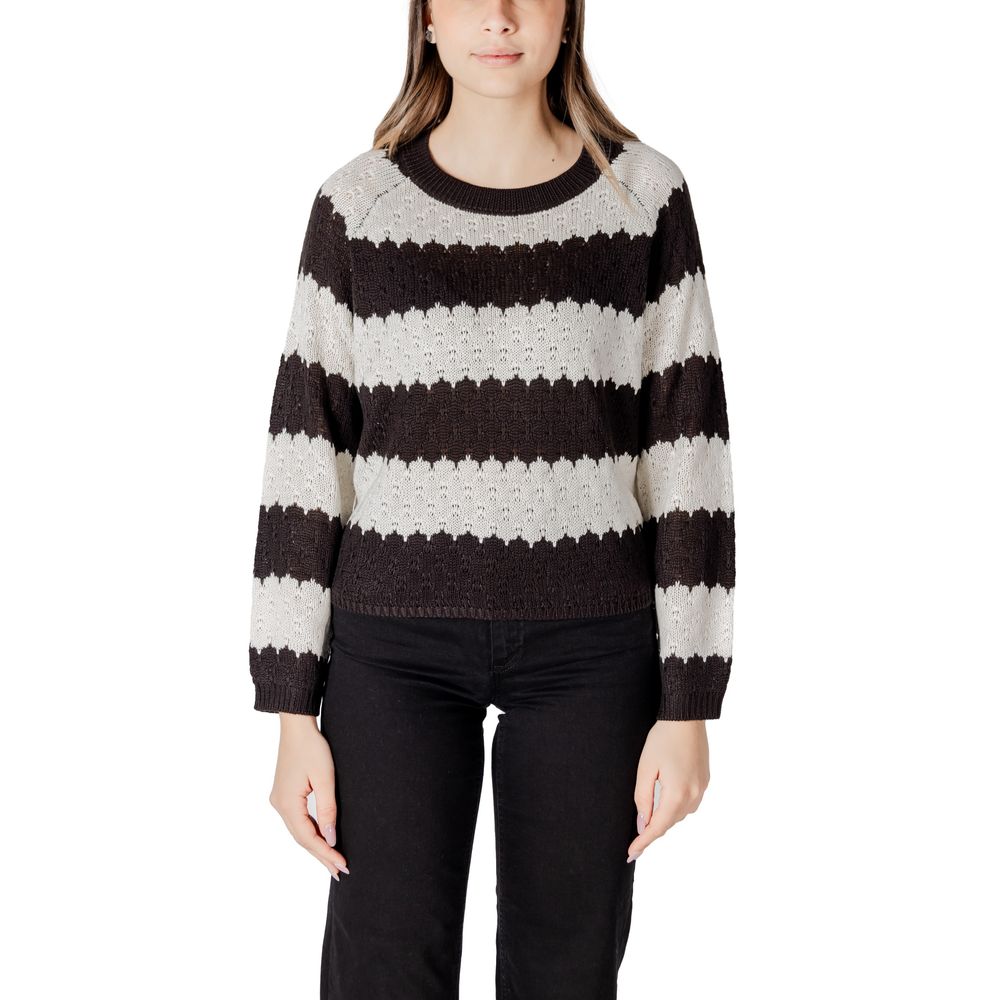 Jacqueline De Yong Black and White Marabou Sweatshirt
