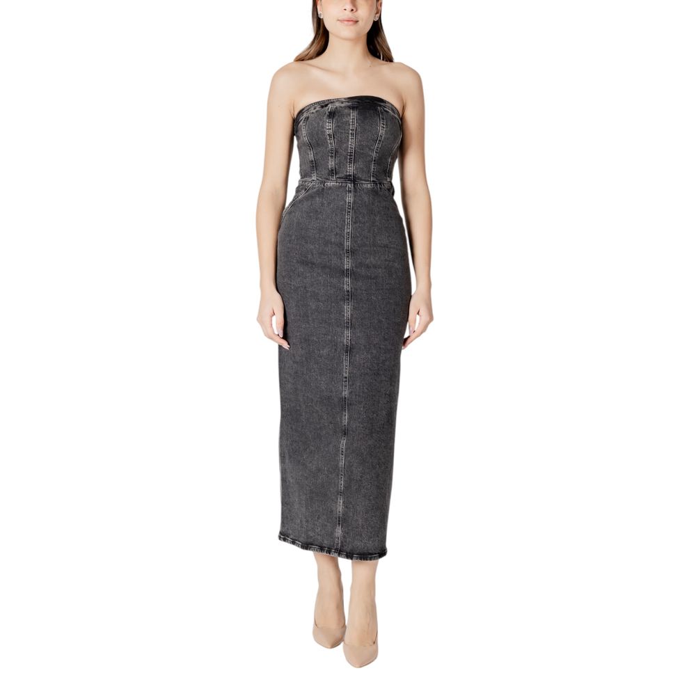 ICHI Schwarzes Baumwoll-Midi-Kleid