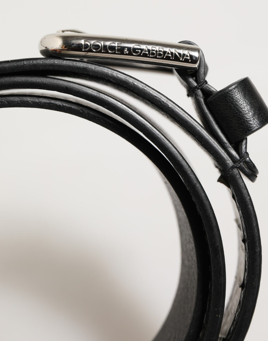 Dolce & Gabbana Black Leather Belt with Classic Metal Logo Buckle