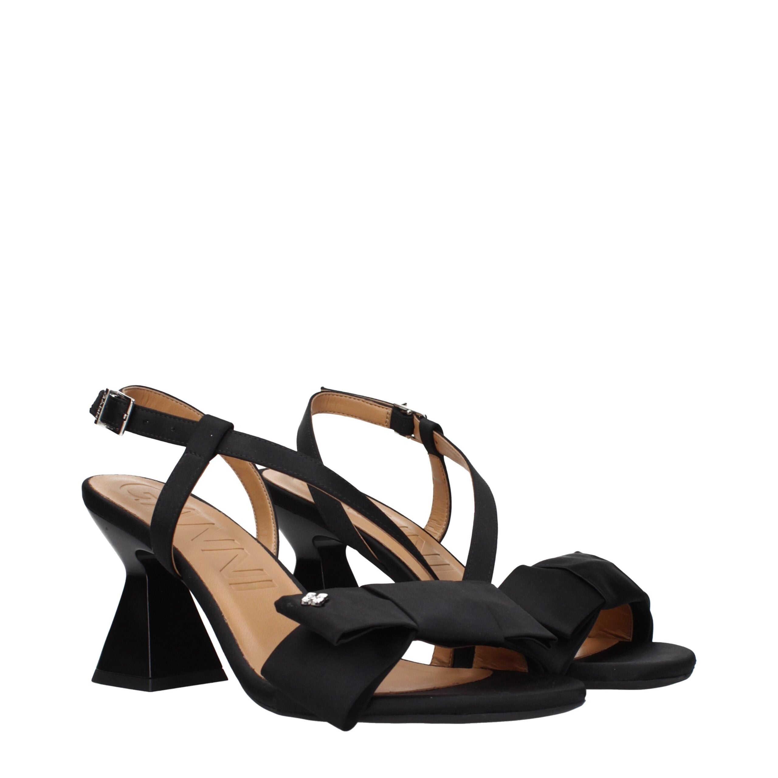 Ganni Schwarze Plateau-Sandalen aus Stoff