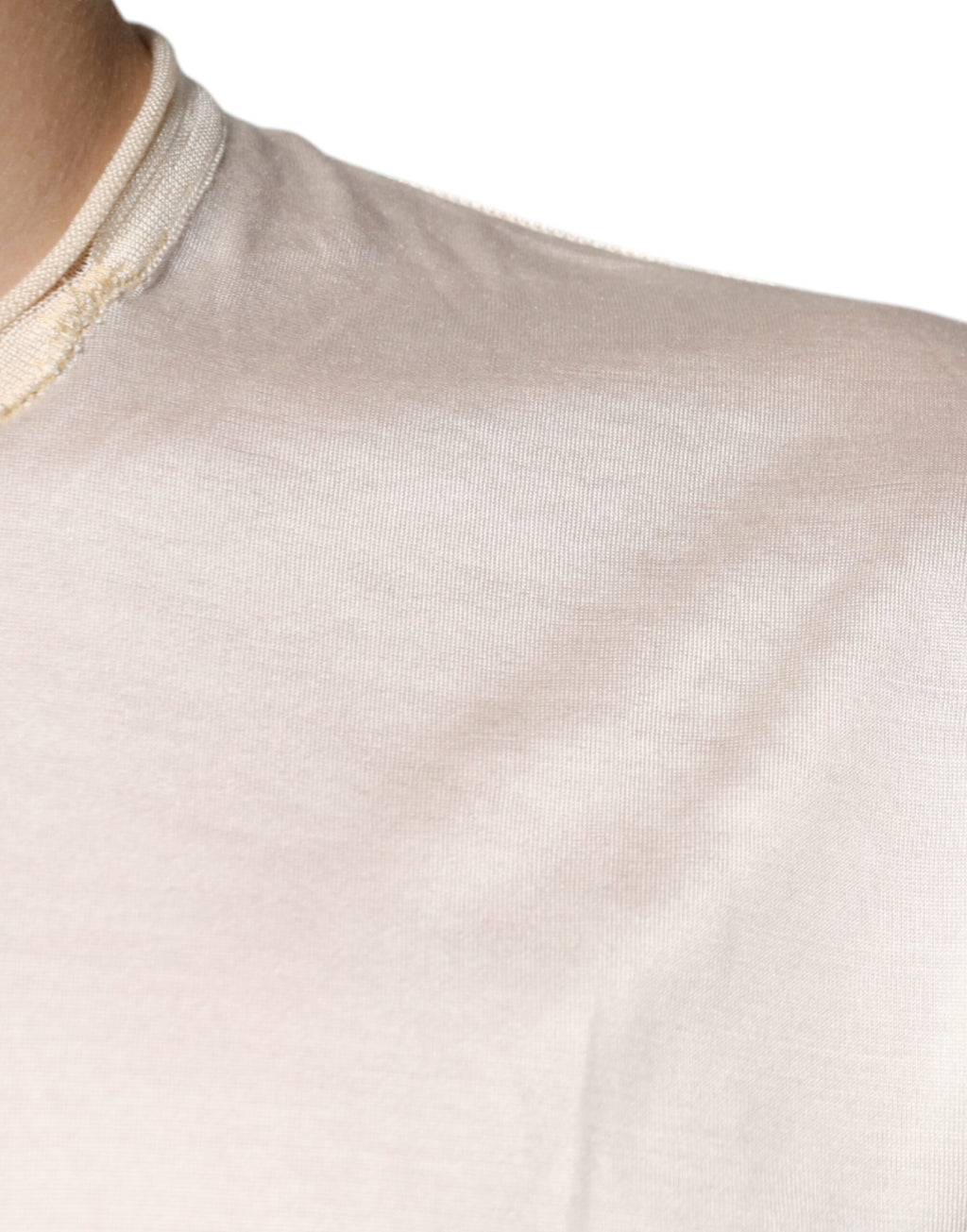 Dolce & Gabbana Off White Silk Henley T-Shirt mit kurzen Ärmeln
