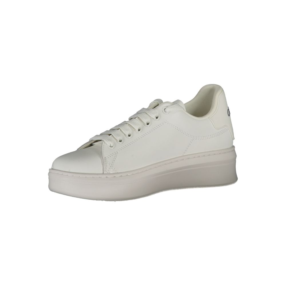 Gaelle Paris Sneaker aus Weißem Leder
