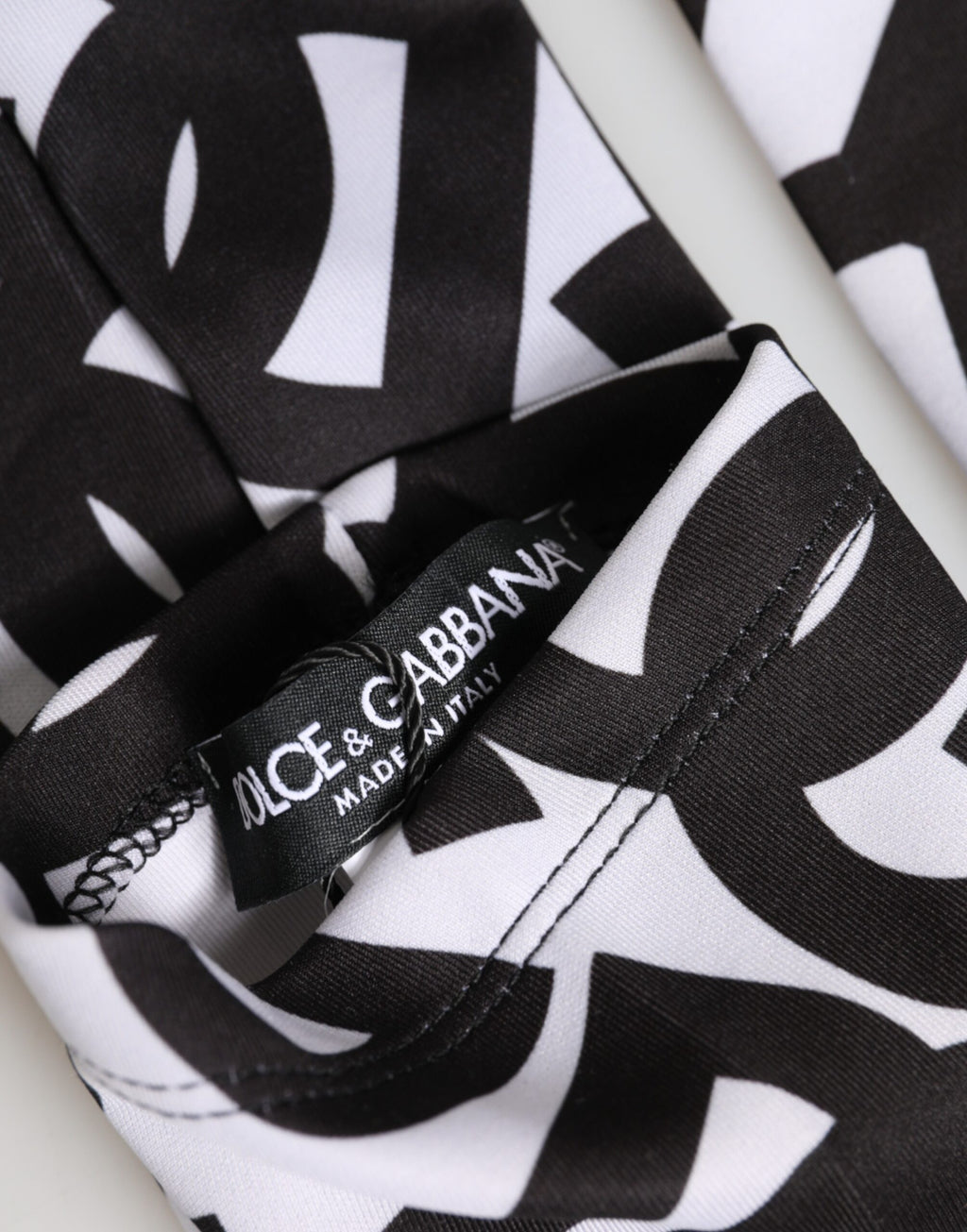 Dolce & Gabbana Black and White DG Logo Elbow-Length Fingerless Gloves