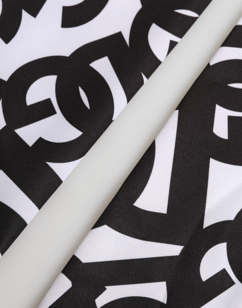 Dolce & Gabbana Black and White DG Logo Elbow-Length Fingerless Gloves