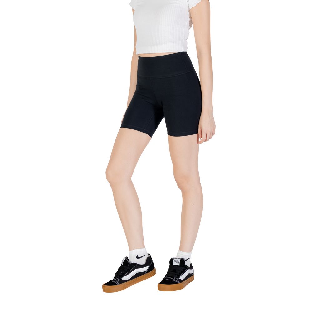Converse Schwarze Baumwoll-Bermuda-Shorts