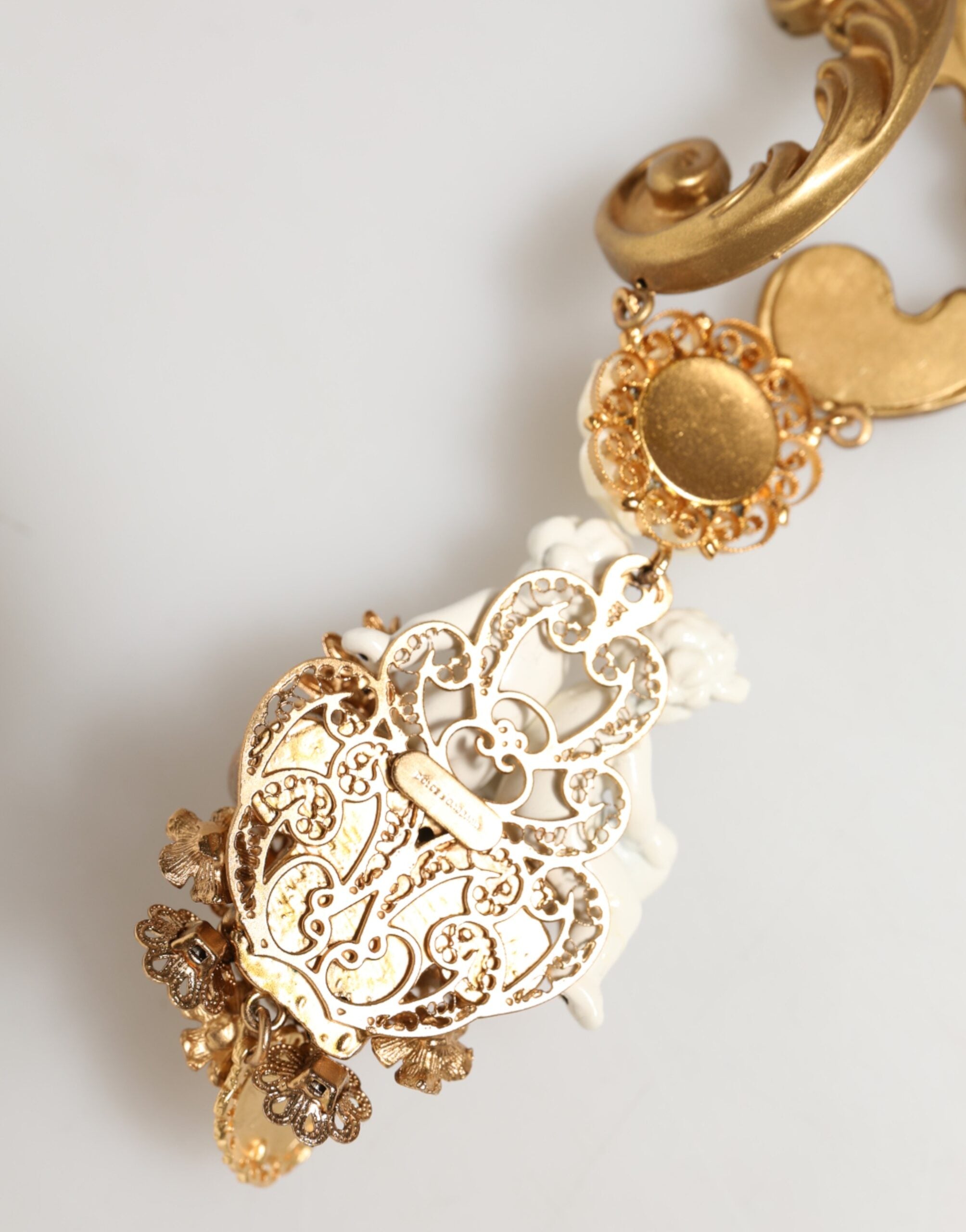 Dolce & Gabbana Goldene Halskette mit Barock-Anhänger aus Keramik und Kristall