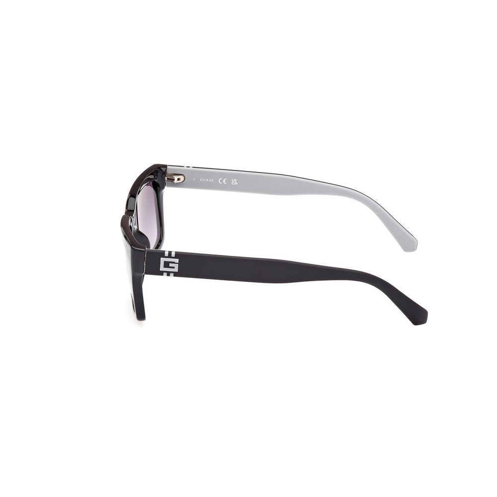 Guess Sunglasses made of black resin