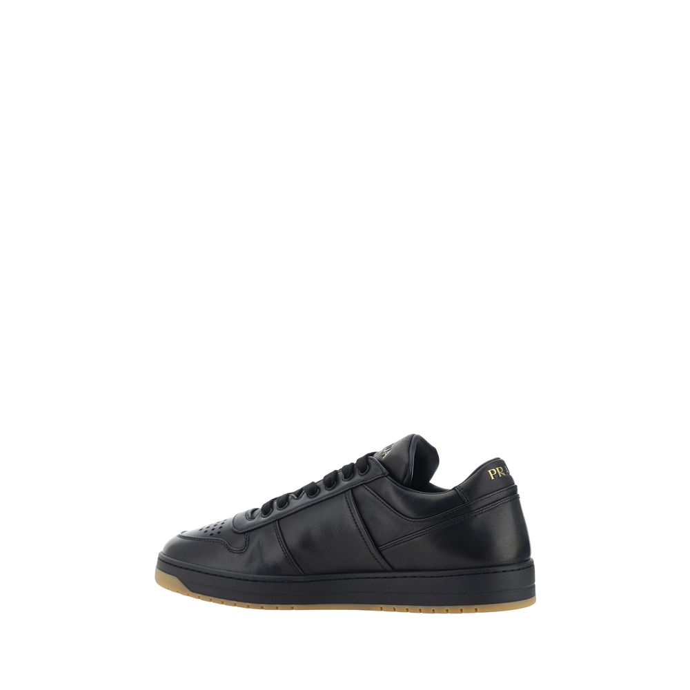Prada Schwarze Low-Top-Sneaker aus Kalbsleder Bos Taurus