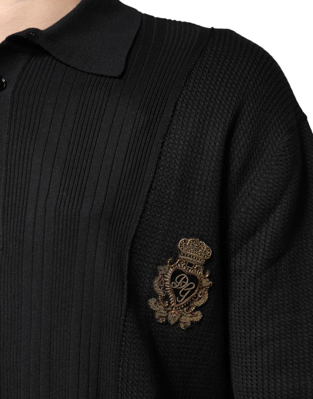 Dolce & Gabbana Men's Black Long-Sleeved Jumper with Crest Detail
