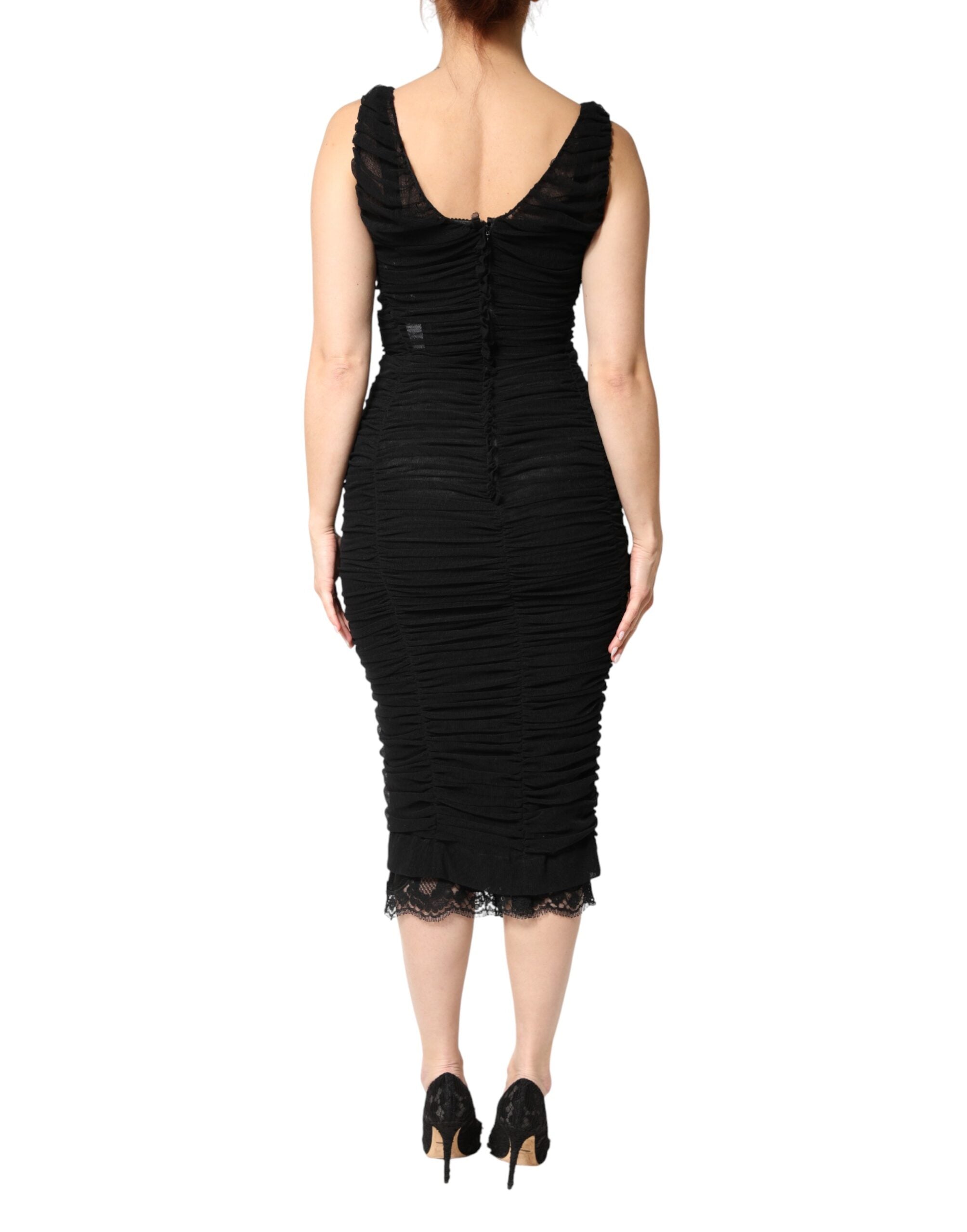 Dolce & Gabbana Schwarzes Midi-Kleid mit V-Ausschnitt, Raffungen und Spitzenbesatz
