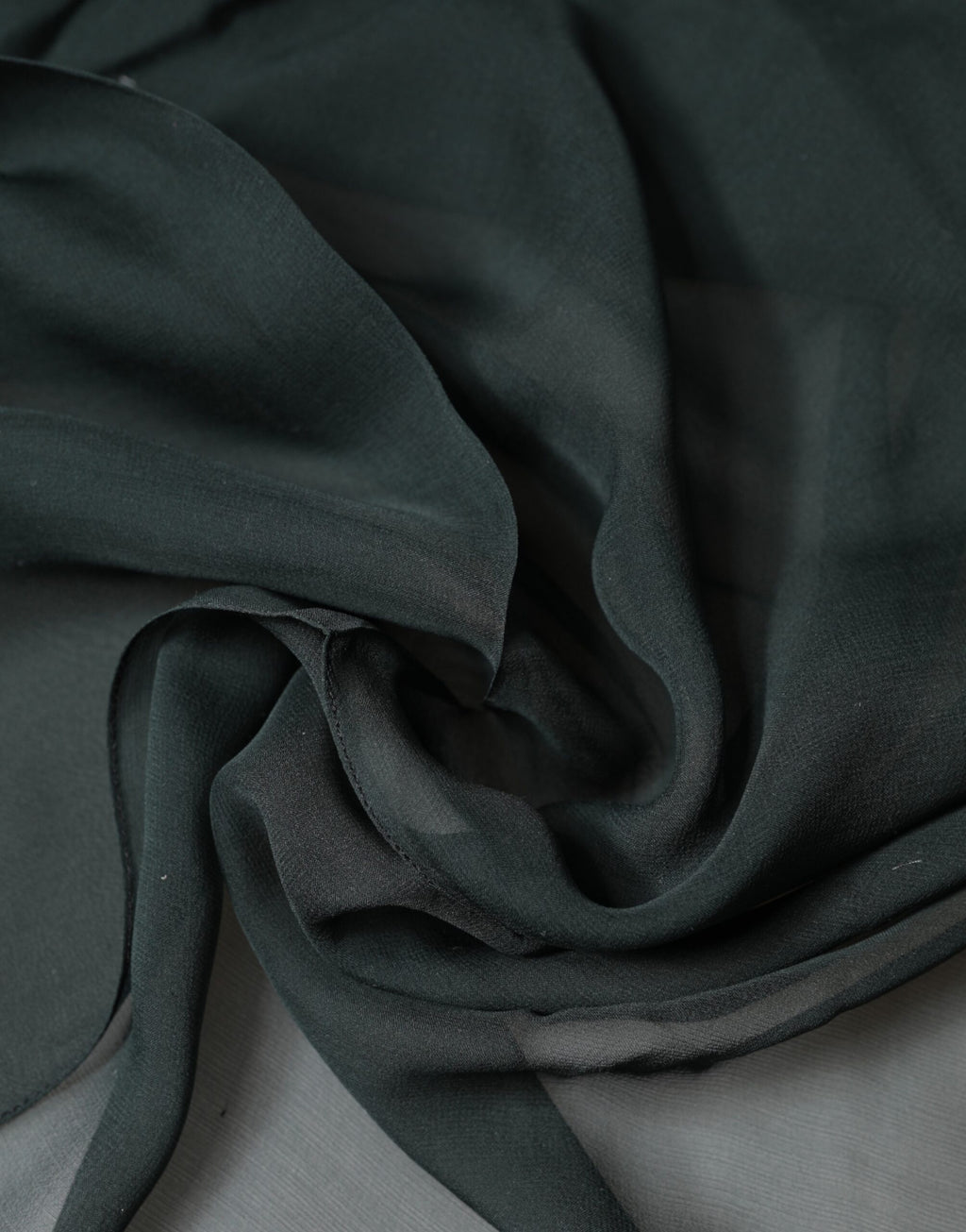 Dolce & Gabbana Dunkelgrüner Seiden-Halstuch-Foulard Schal