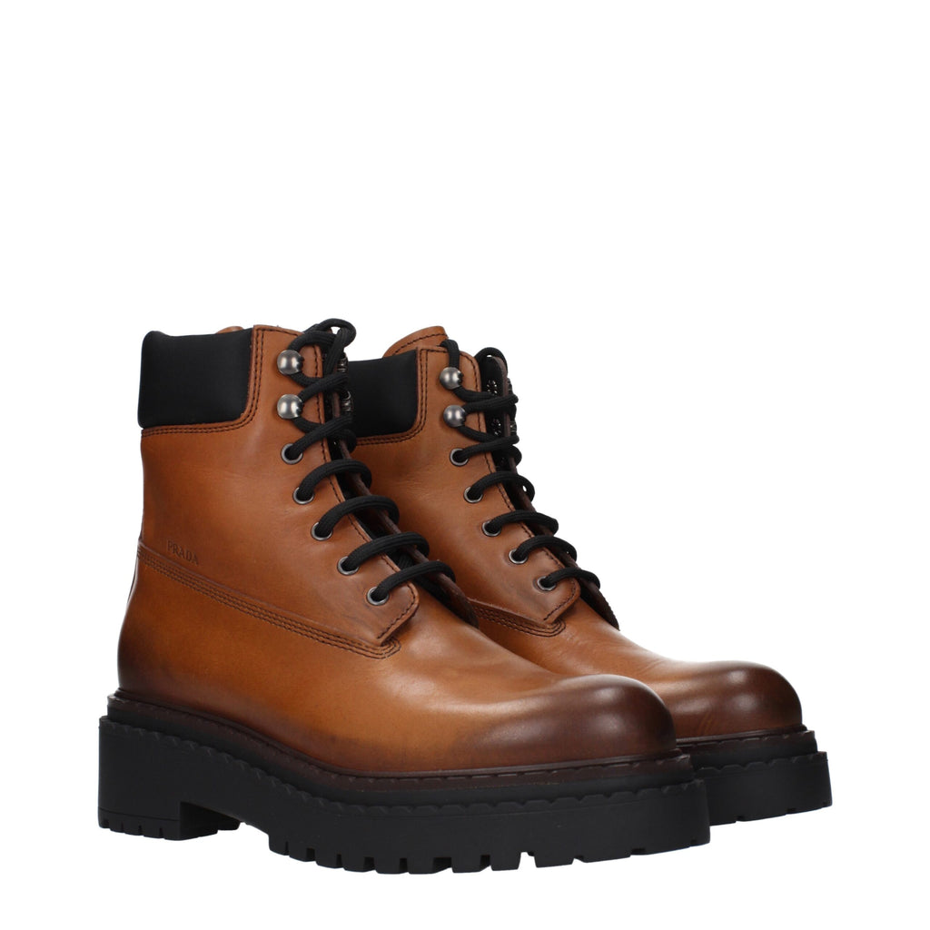 Prada Braune Lederstiefeletten
